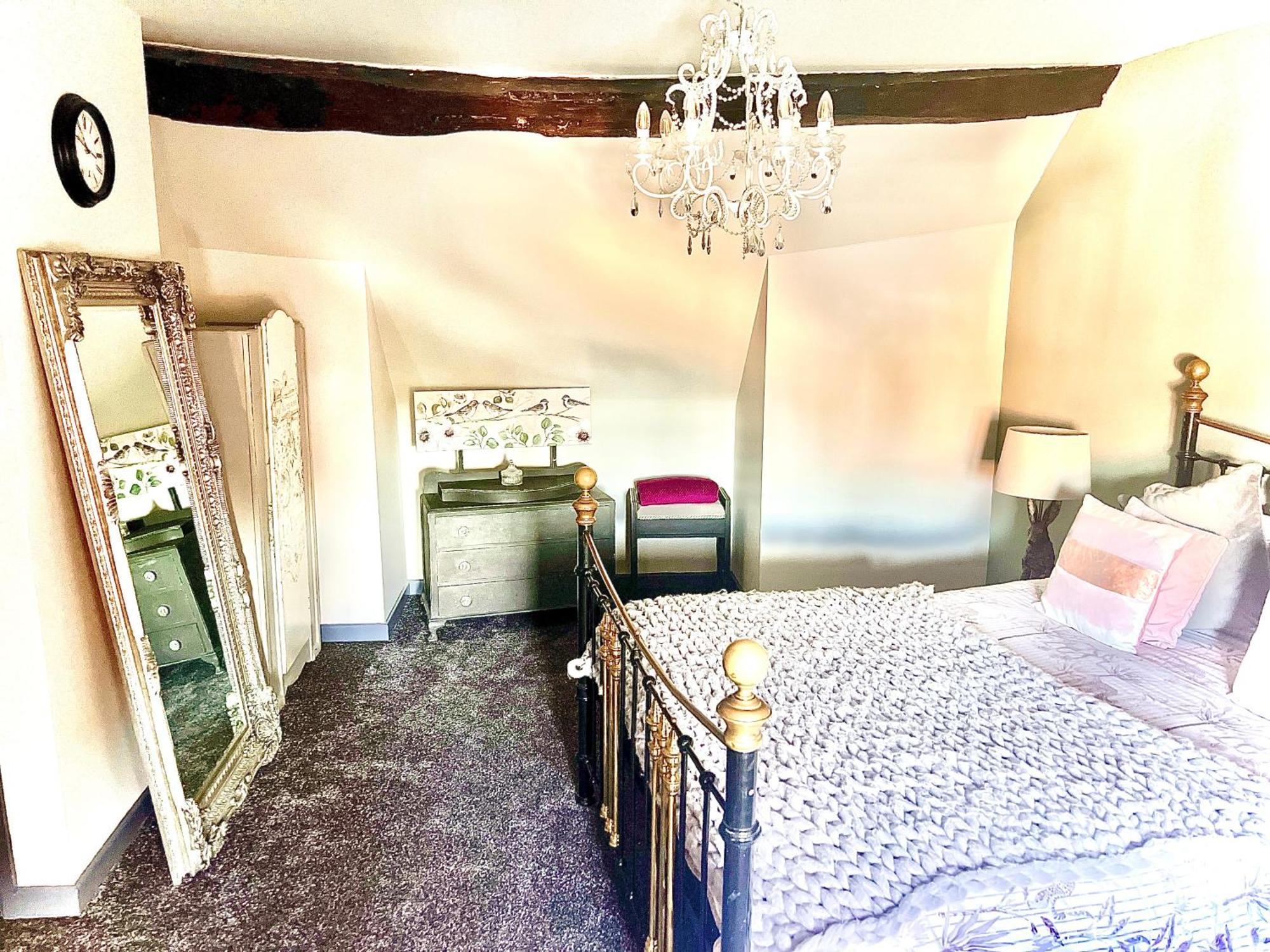 Little Libertys Apartment Shrewsbury Bagian luar foto